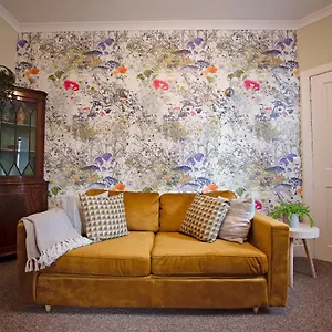 Cosy One Bedroom Flat In Center Apartamento